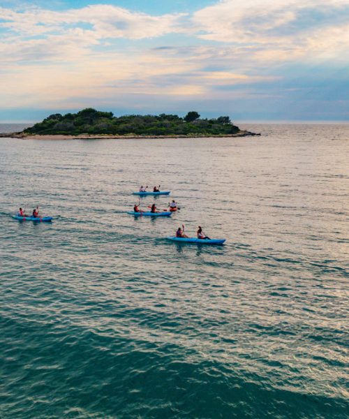 Pula 3 Islands Kajaktur - snorkling, simning grotta fotostopp 18